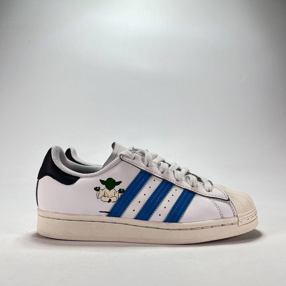 adidas Superstar Star Wars New Hobbies White Blue Sneaker FX5938 Youth Size 5